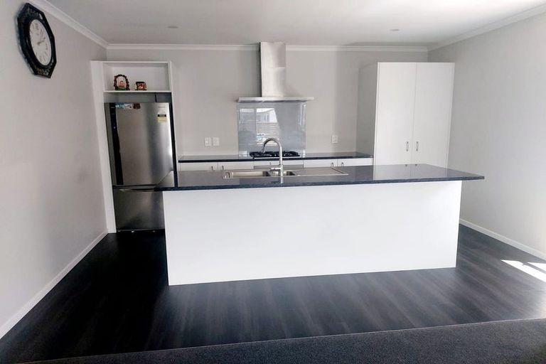 Photo of property in 23 Grovedale Square, Wainuiomata, Lower Hutt, 5014