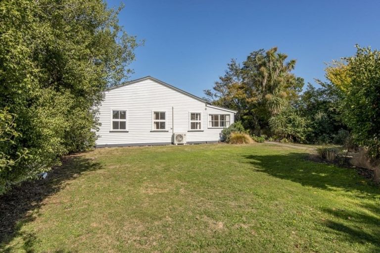 Photo of property in 19 Manse Road, Leeston, 7632