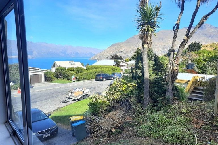 Photo of property in 32a Avalon Crescent, Avalon, Lower Hutt, 5011