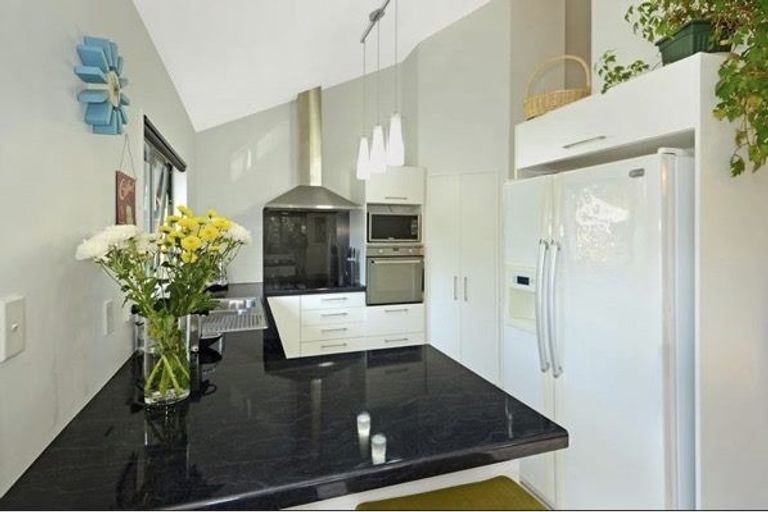 Photo of property in 3/179 Mokoia Road, Birkenhead, Auckland, 0626