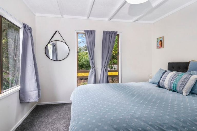 Photo of property in 7 Ferndale Drive, Snells Beach, 0920