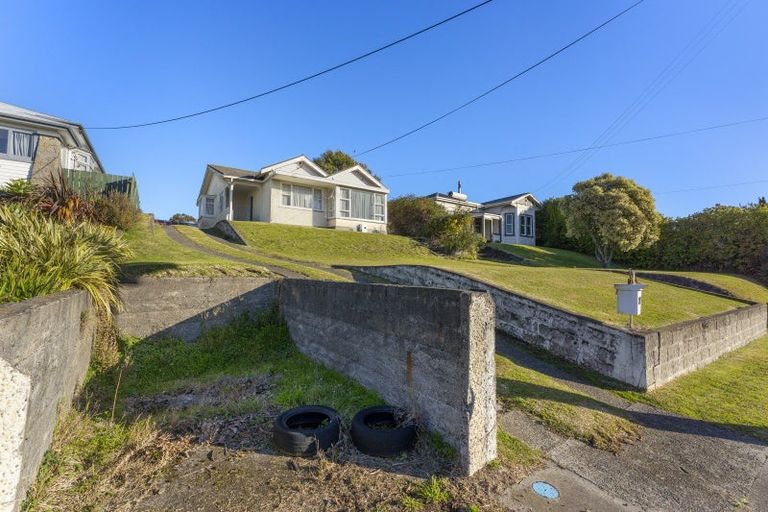 Photo of property in 27 Kawatiri Avenue, Gonville, Whanganui, 4501
