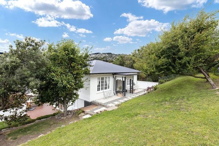 Photo of property in 17a Cracroft Terrace, Cashmere, Christchurch, 8022