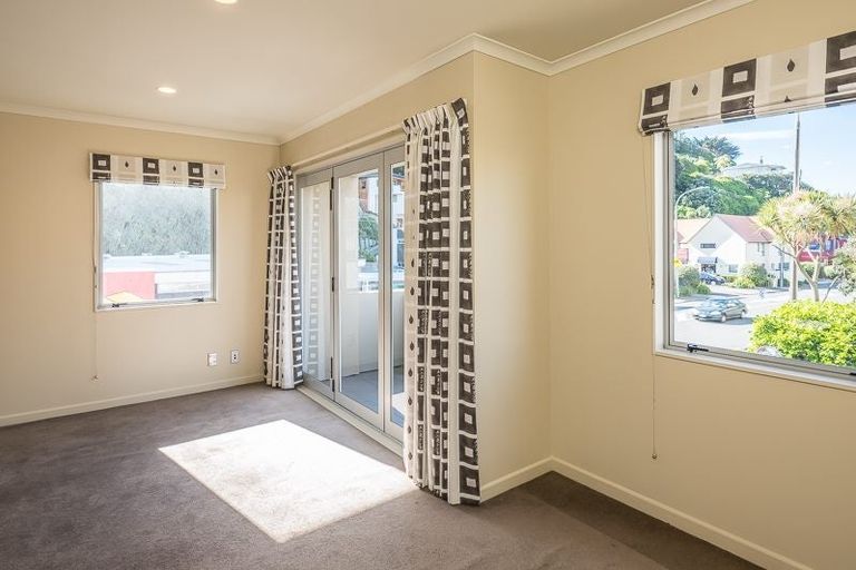 Photo of property in Marrakech Cafe, 58/305 Evans Bay Parade, Hataitai, Wellington, 6021