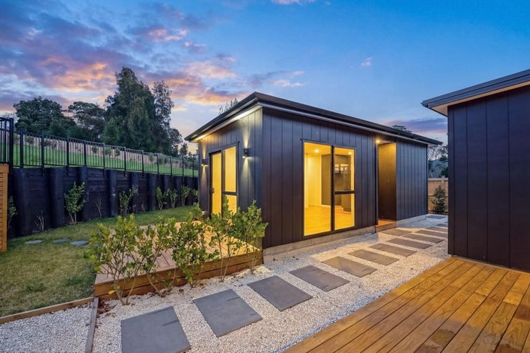 Photo of property in 30 Katote Avenue, Swanson, 0614