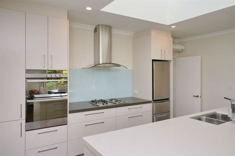 Photo of property in 14 Riverside Way, Amberley, 7410