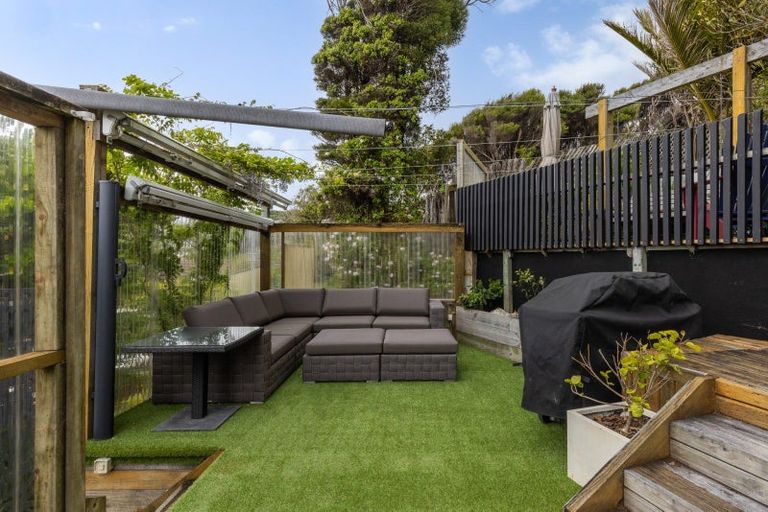 Photo of property in 57 Kinloch Place, Papakowhai, Porirua, 5024