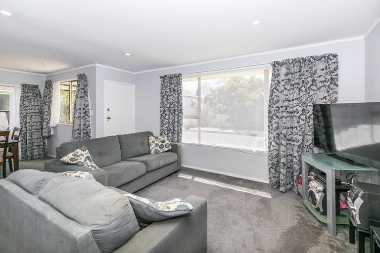 Photo of property in 9 Page Place, Hamilton East, Hamilton, 3216