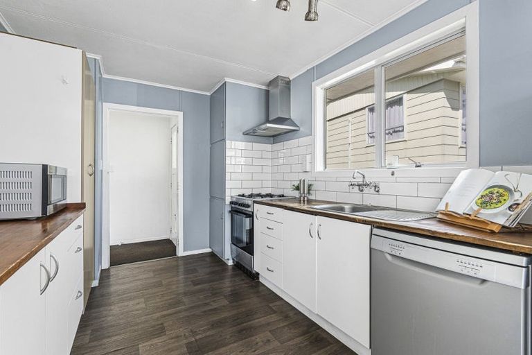 Photo of property in 125 Pembroke Street, Westown, New Plymouth, 4310