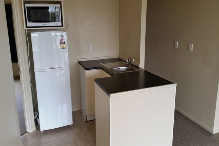 Photo of property in 7b Scotland Place, Hillcrest, Hamilton, 3216