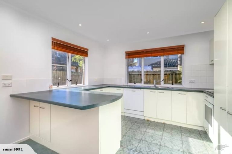 Photo of property in 2/115 Kilkenny Drive, Dannemora, Auckland, 2016