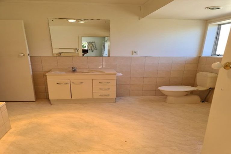 Photo of property in 54 Kowhai Street, Hamilton Lake, Hamilton, 3204