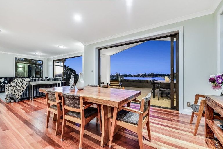 Photo of property in 145 Lake Crescent, Hamilton Lake, Hamilton, 3204