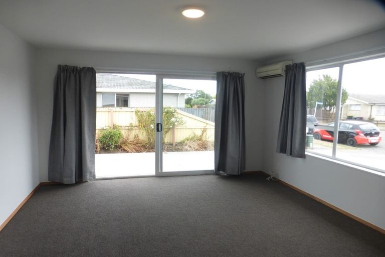 Photo of property in 1/24 Bayswater Crescent, Bromley, Christchurch, 8062