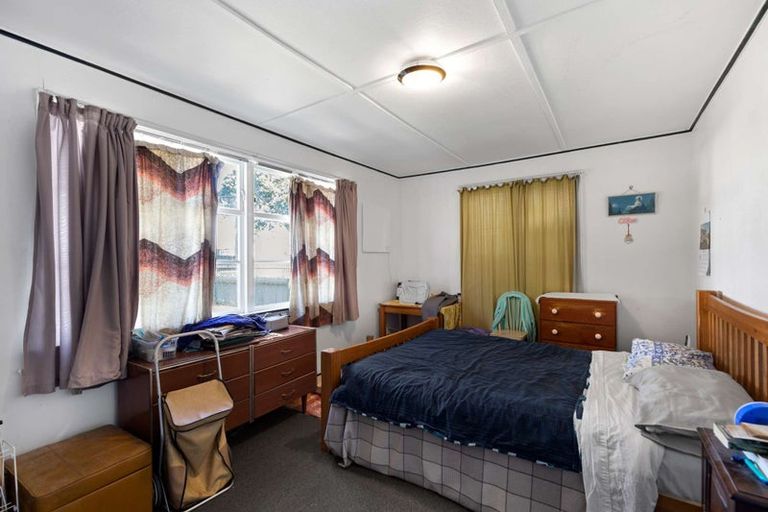 Photo of property in 60 Harper Street, Gonville, Whanganui, 4501