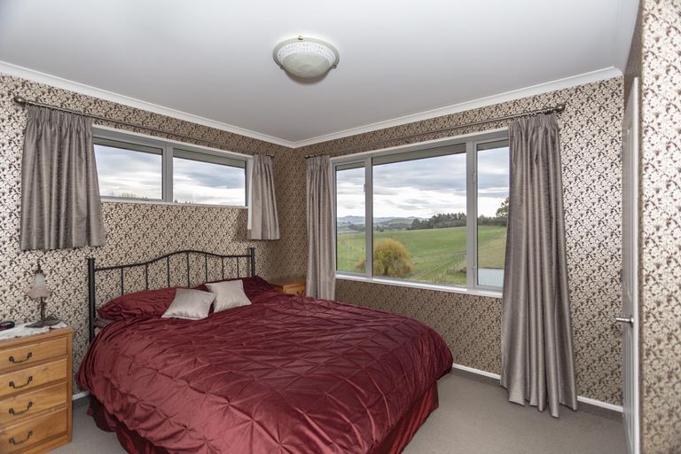 Photo of property in 154 Awamoa Road, Holmes Hill, Oamaru, 9492