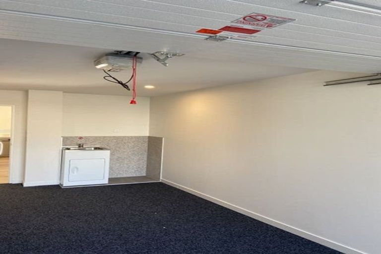 Photo of property in 16 Gecko Road, Hobsonville, Auckland, 0616