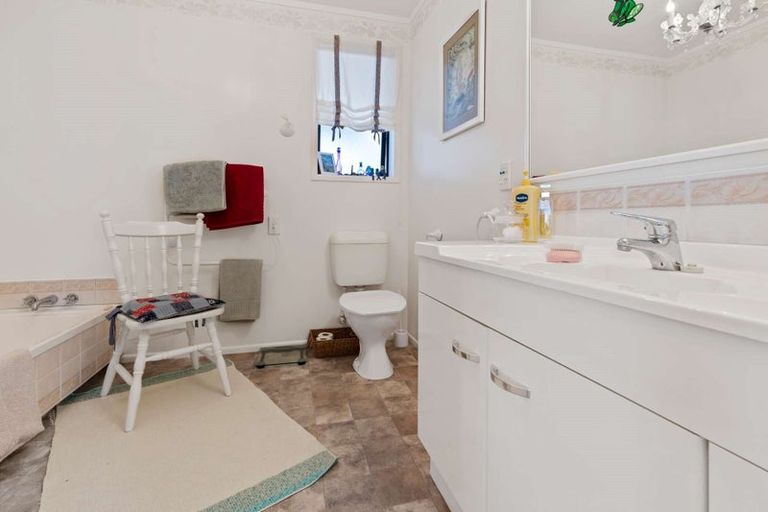 Photo of property in 77a Otonga Road, Springfield, Rotorua, 3015