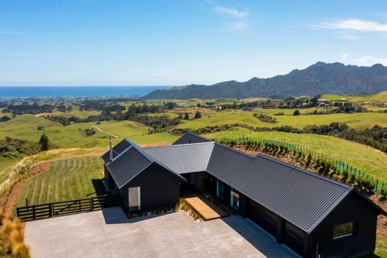 Photo of property in 791 Dover Road, Okato, New Plymouth, 4374