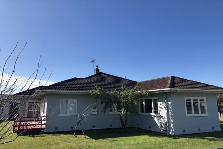 Photo of property in 6 John Street, Enderley, Hamilton, 3214