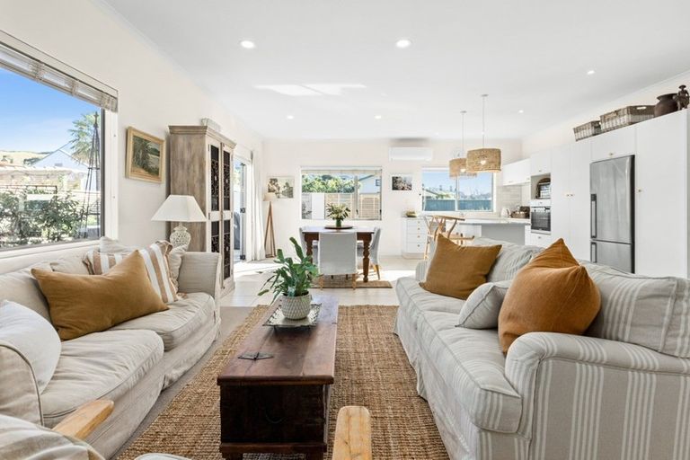 Photo of property in 17c Hetley Crescent, Taradale, Napier, 4112