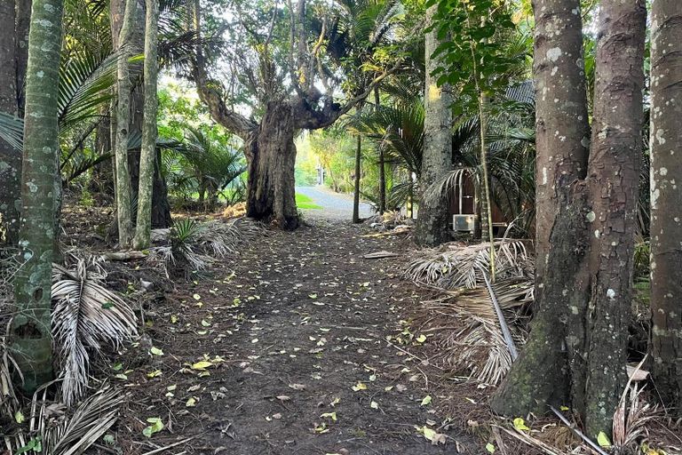 Photo of property in 408 Twilight Road, Brookby, Auckland, 2576