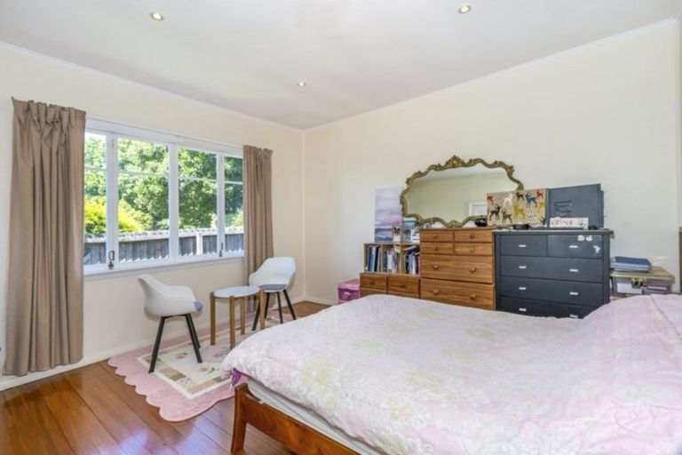 Photo of property in 146 Yaldhurst Road, Sockburn, Christchurch, 8042