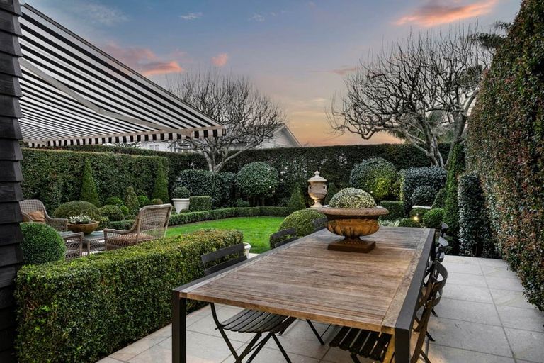 Photo of property in 4 Burwood Crescent, Remuera, Auckland, 1050