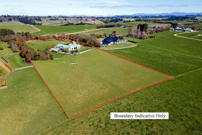 Photo of property in 170 Spur Road, Hadlow, Timaru, 7975