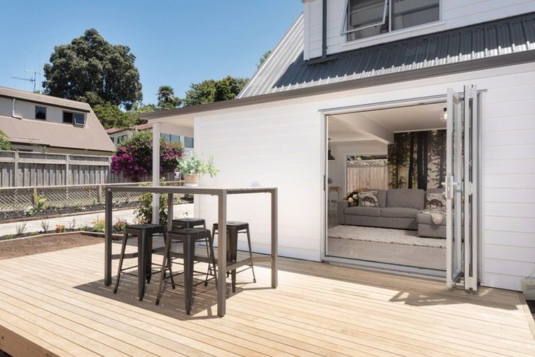 Photo of property in 127a Darraghs Road, Brookfield, Tauranga, 3110