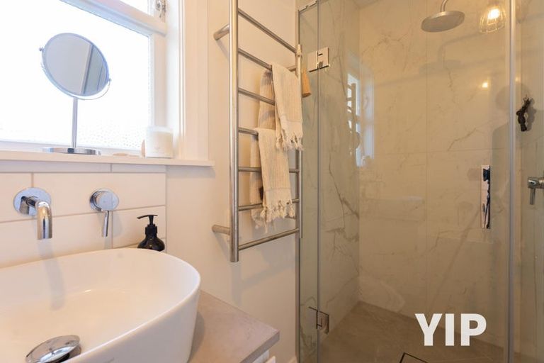 Photo of property in 33 Chesterton Street, Johnsonville, Wellington, 6037