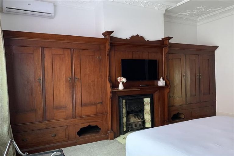 Photo of property in 10 Moana Crescent, Musselburgh, Dunedin, 9013