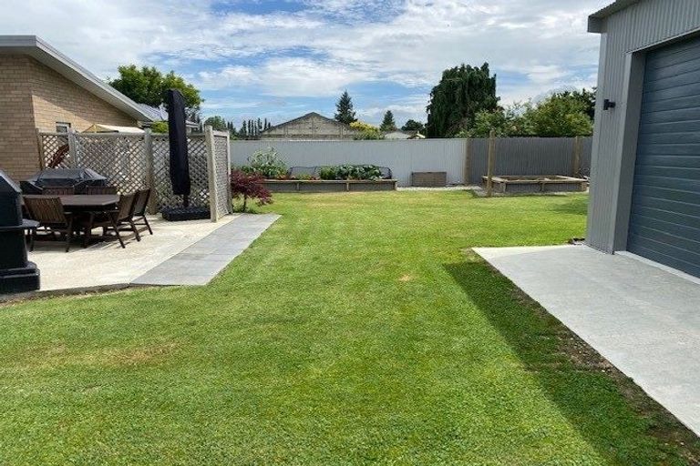 Photo of property in 65 York Road, Riversdale, 9776