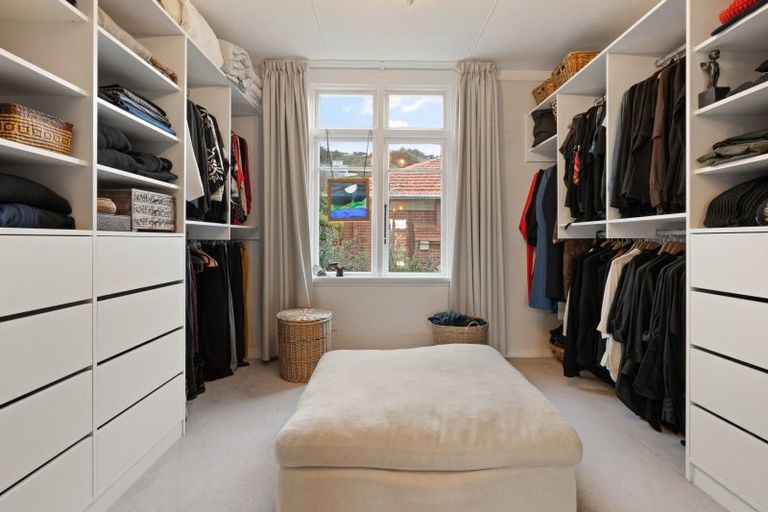 Photo of property in 114 Cliffs Road, Saint Clair, Dunedin, 9012