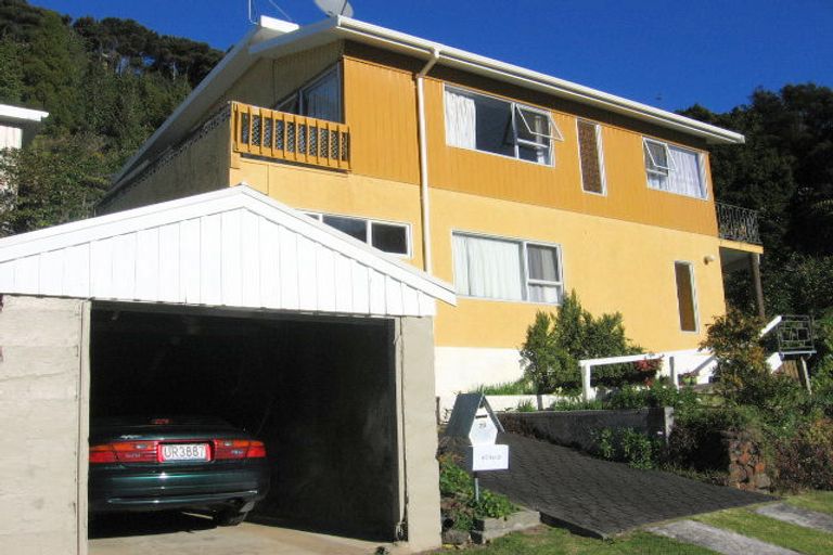 Photo of property in 28 Joyces Road, Paihia, 0200