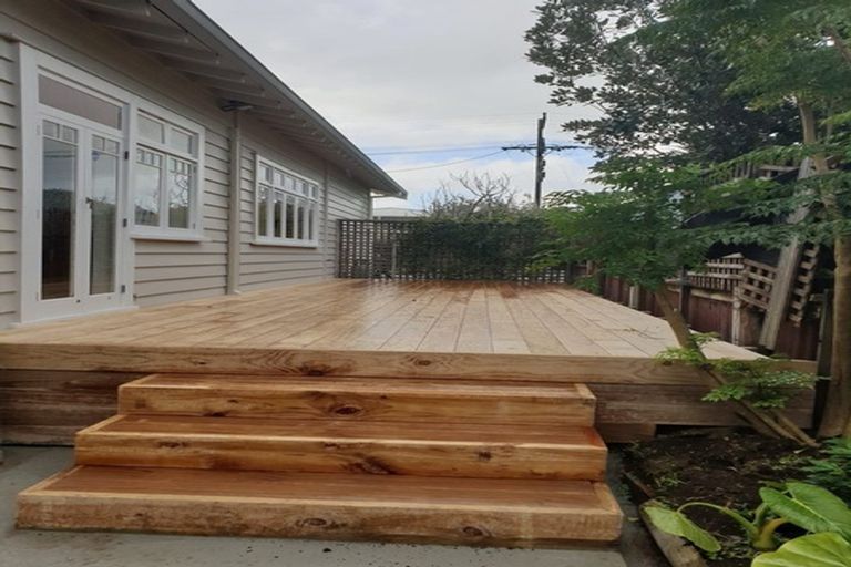 Photo of property in 14 Donald Street, Regent, Whangarei, 0112