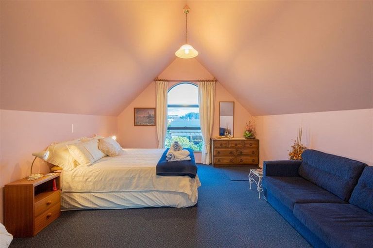 Photo of property in 8 Melland Place, Te Anau, 9600