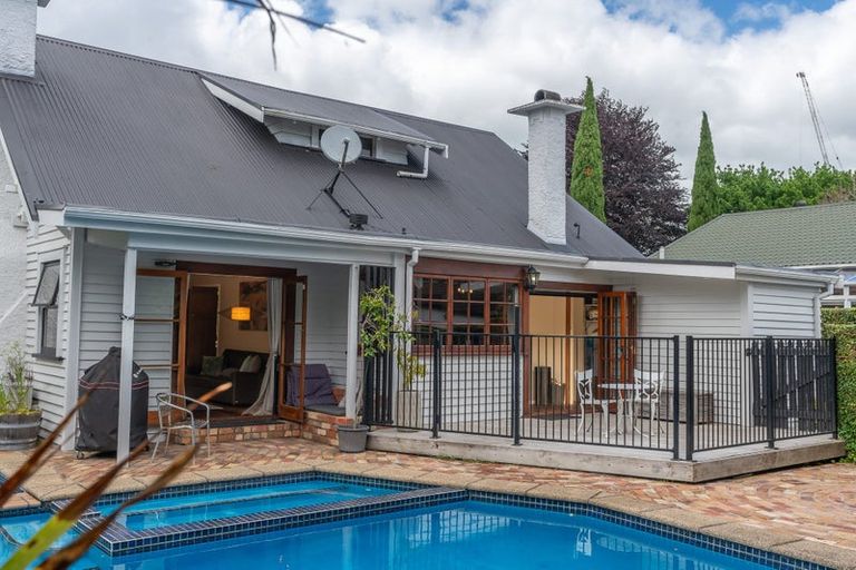 Photo of property in 8 Riro Street, Hamilton East, Hamilton, 3216