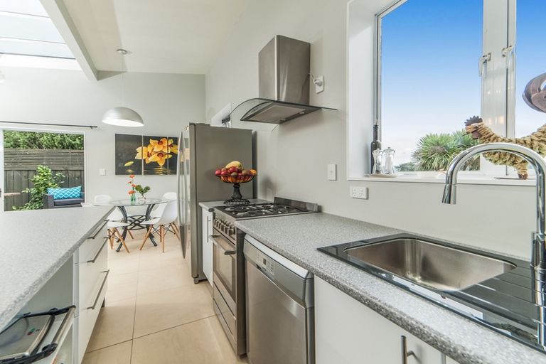 Photo of property in 30 Palomino Drive, Henderson, Auckland, 0612