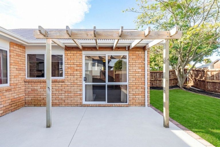 Photo of property in 57 Byron Street, Leamington, Cambridge, 3432