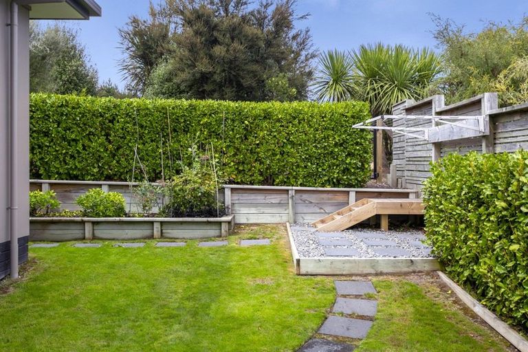 Photo of property in 15 Moa Lane, Richmond Heights, Taupo, 3330