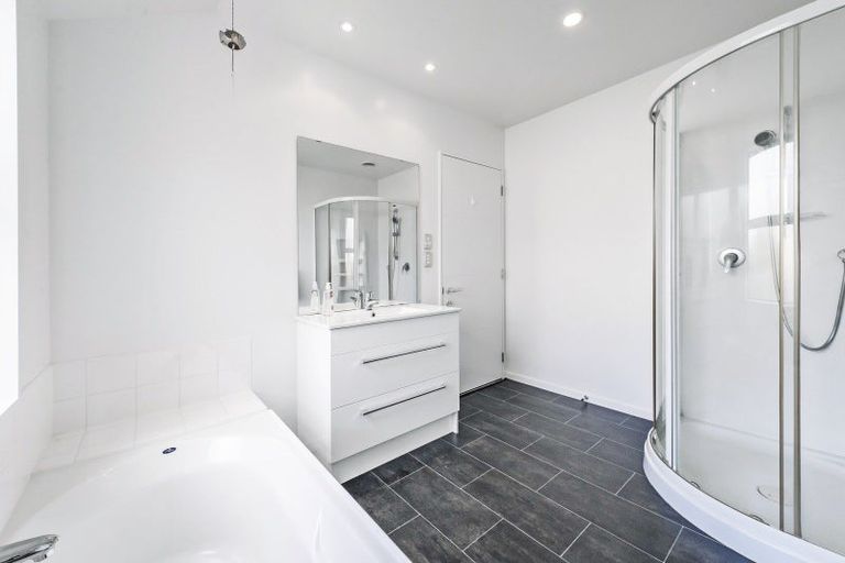 Photo of property in 77 Manse Road, Leeston, 7632