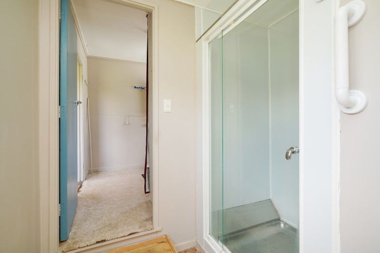 Photo of property in 11 Clifden Highway, Tuatapere, 9620