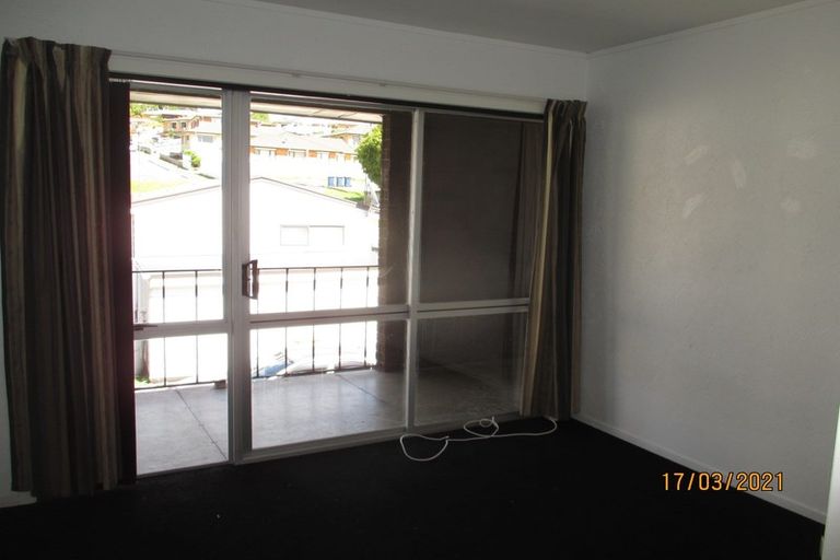 Photo of property in 236 Triangle Road, Massey, Auckland, 0614