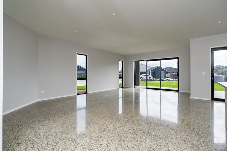 Photo of property in 6 Paulene Anne Place, Mangawhai Heads, Mangawhai, 0505