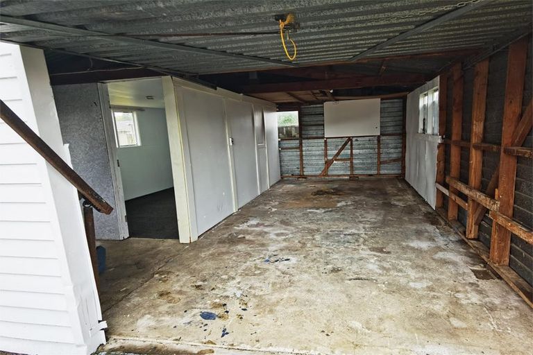 Photo of property in 4 Marybeth Place, Rosehill, Papakura, 2113