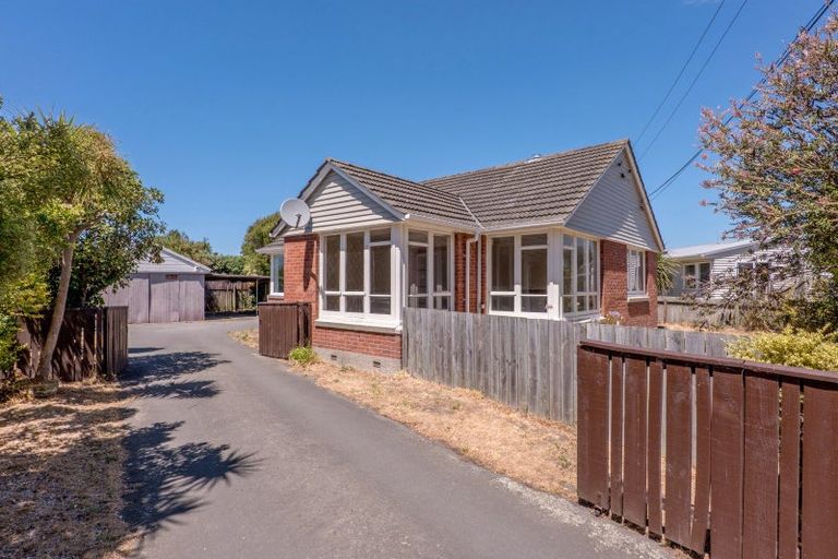 Photo of property in 18 Doreen Street, Aranui, Christchurch, 8061
