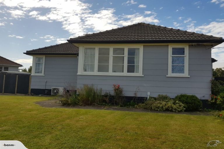 Photo of property in 29 Rowcliffe Crescent, Avonside, Christchurch, 8061