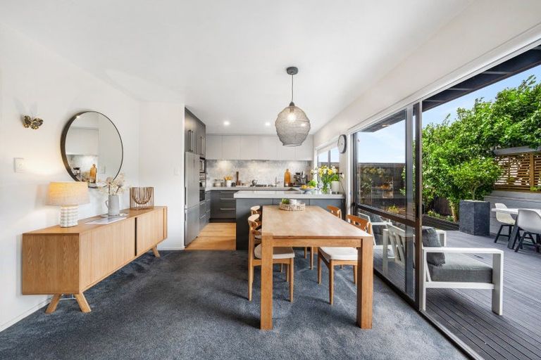 Photo of property in 2/59 Dalwhinnie Parade, Highland Park, Auckland, 2010