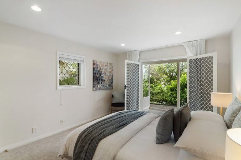 Photo of property in 1/248 Hurstmere Road, Takapuna, Auckland, 0622